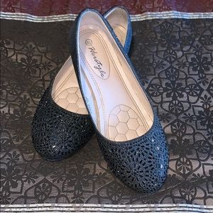 Herstyle “Vicky 8.5” Black Flats